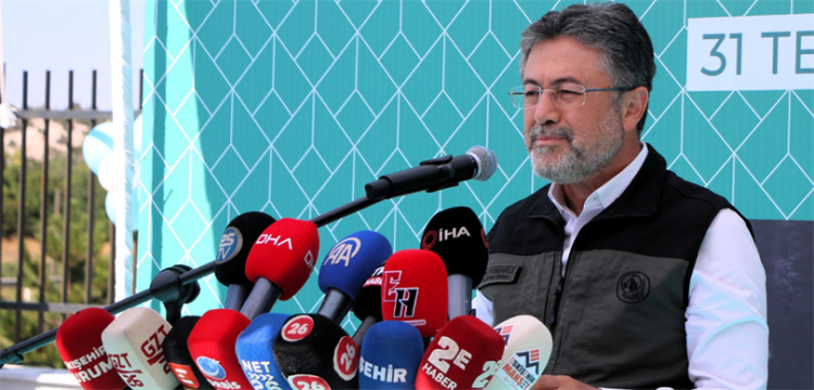 Bakan Yumaklı Son Durumu Açıkladı: 3 Günde 218 Yangına Müdahale Edildi, 213'ü Kontrol Altında Yangin habermeydan