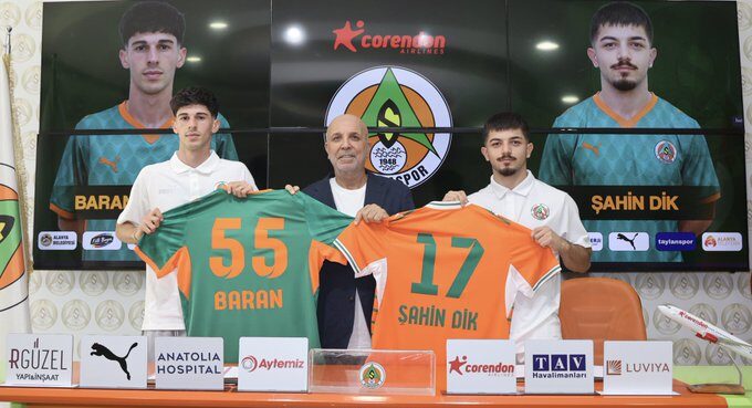 Alanyaspor, 2 genç futbolcuyu açıkladı! alanyaspor 2 genc futbolcuyu acikladi habermeydan e1786195809327