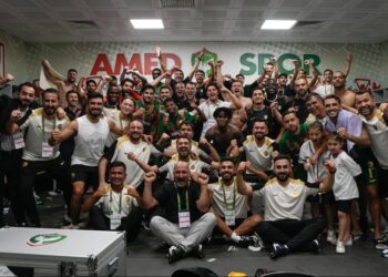 Amedspor, Erzurumspor önünde 3 puanı 3 golle aldı! Amedspor, Erzurumspor önünde 3 puanı 3 golle aldı!