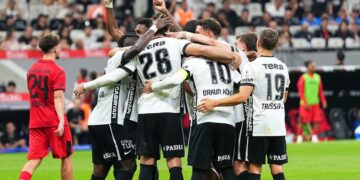 Beşiktaş, Çorum FK'yı 6 golle geçti! Beşiktaş, Çorum FK’yı 6 golle geçti!