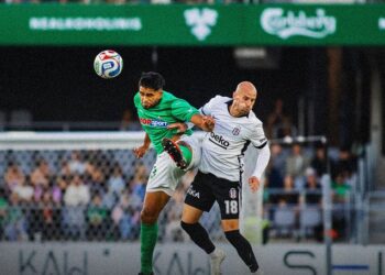 Beşiktaş, Zalgiris'e Deplasmanda Yenilse de Turladı! Beşiktaş, Zalgiris’e Deplasmanda Yenilse de Turladı!