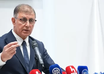 Cemil Tugay'ın Yeni Parti'ye katılmama nedeni ortaya çıktı İsrail Savunma Bakanı İran’ı hedef aldı: Misilleme tehdidi