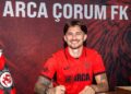 Çorum FK, Berat Ayberk Özdemir'i kadrosuna kattı. Çorum FK, Berat Ayberk Özdemir’i kadrosuna kattı.