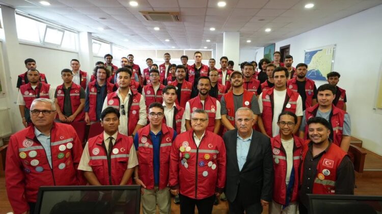 damla gonulluleri sinopta 44 genc sahaya iniyor habermeydan