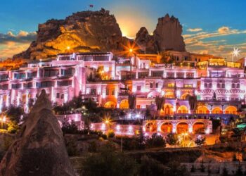 Kapadokya’daki 5 yıldızlı otel icradan satışa çıkarıldı: 499 milyon TL değer biçildi! Bakan Kacır, TEKNOFEST Mavi Vatan’da Türkiye’nin teknoloji vizyonunu anlattı