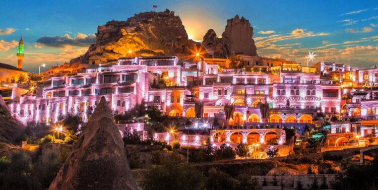 Kapadokya’daki 5 yıldızlı otel icradan satışa çıkarıldı: 499 milyon TL değer biçildi! Kapadokya’daki 5 yıldızlı otel icradan satışa çıkarıldı.