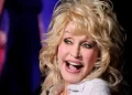 Country müziğin efsanesi Dolly Parton 80 yaşında hayatını kaybetti