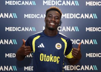 Fenerbahçe, Kojo Peprah Oppong'u açıkladı! Fenerbahçe, Kojo Peprah Oppong’u açıkladı!