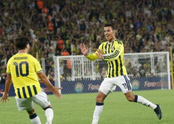 Fenerbahçe, Sturm Graz’ı 2 golle geçti!