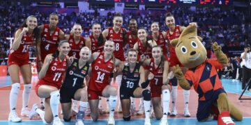 Filenin Sultanları, Macaristan'a Set Vermedi! Filenin Sultanları, Macaristan’a Set Vermedi!