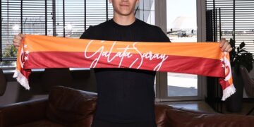 Galatasaray'ın yeni transferi Aleksey Batrakov İstanbul'da! Galatasaray’ın yeni transferi Aleksey Batrakov İstanbul’da!