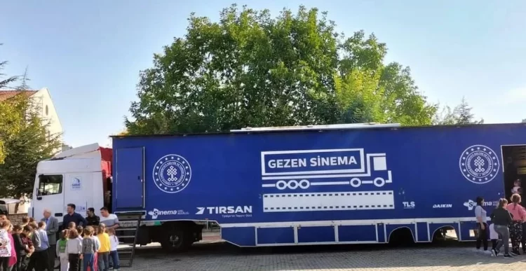 'Gezen Sinema' Sinoplularla Buluşuyor! gezen sinema sinoplularla bulusuyor habermeydan e1786460355652