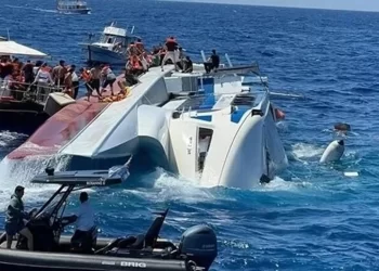 Girne'deki feribot kazasında kaptan konuştu: İşte ifadesindeki detaylar Ortadoğu’da gerilim tırmanıyor: İran’dan ABD üssüne İHA saldırısı