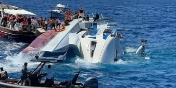 Girne'deki feribot kazasında kaptan konuştu: İşte ifadesindeki detaylar Ortadoğu’da gerilim tırmanıyor: İran’dan ABD üssüne İHA saldırısı