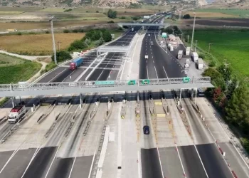 Araç sahipleri dikkat! Gişelerde yeni dönem başlıyor Araç sahipleri dikkat! Gişelerde yeni dönem başlıyor