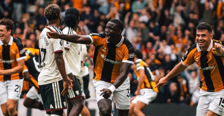 Hull City’den, Manchester United’a Tarihi Darbe!