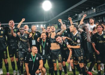Iğdır FK, Esenler Erokspor’a 1 attı 3 aldı!