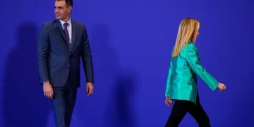 İtalya-İspanya arasında göç krizi büyüyor! Madrid'den Roma'ya misilleme İtalya-İspanya arasında göç krizi büyüyor! Madrid’den Roma’ya misilleme