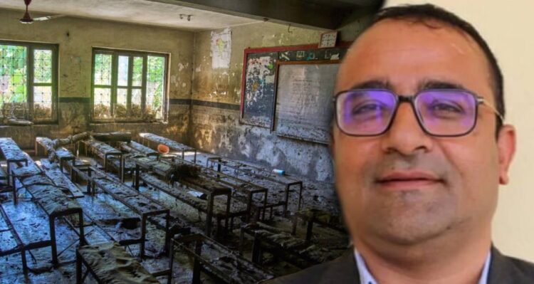Nepal'de kahraman öğretmen binlerce öğrenciyi felaketten dakikalar önce kurtardı Nepal'de kahraman öğretmen binlerce öğrenciyi felaketten dakikalar önce kurtardı.