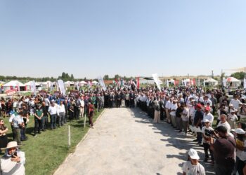 Malazgirt'te 955. Yıl Coşkusu Törenle Başladı! Malazgirt’te 955. Yıl Coşkusu Törenle Başladı!