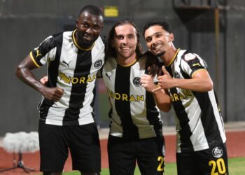 Manisa FK, Vanspor FK'yı 4 golle geçti! Manisa FK, Vanspor FK’yı 4 golle geçti!