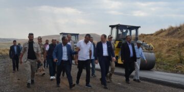 Muş Bulanık'ta, 100 Milyonluk Asfalt Hamlesi! Muş Bulanık’ta, 100 Milyonluk Asfalt Hamlesi!