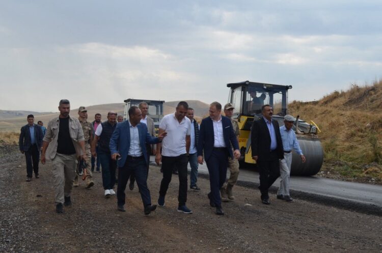Muş Bulanık'ta, 100 Milyonluk Asfalt Hamlesi! mus bulanikta 100 milyonluk asfalt hamlesi habermeydan