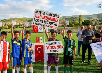 Muş’ta, Genç Futbolculara Yüzde 50 Lisans İndirimi!