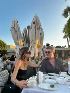 Özcan Deniz ve Samar Dadgar'ın Bodrum keyfi ozcan Deniz Samar Dadgar Bodrum keyfi1 habermeydan