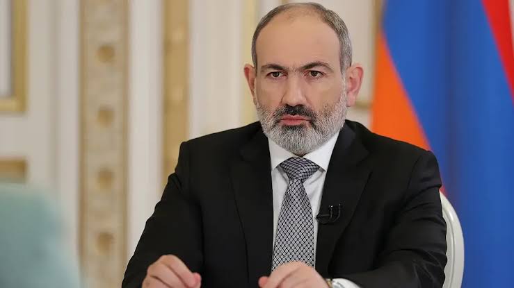 Ermenistan'da hükümet değişikliği: Paşinyan istifa etti Paşinyan istifa etti.