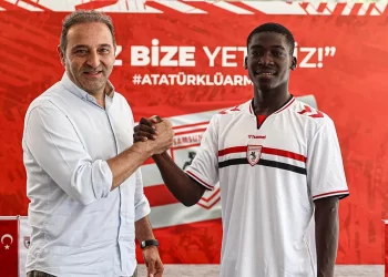 Samsunspor, Mbaitoloum Daniel'i açıkladı! Samsunspor, Mbaitoloum Daniel’i açıkladı!