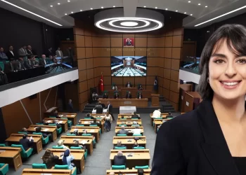 Üsküdar Belediyesi Başkanlığına CHP'li Sibel Tan Çetinkaya seçildi Üsküdar Belediyesi Başkanlığına CHP’li Sibel Tan Çetinkaya seçildi