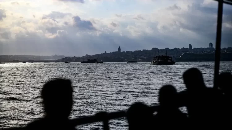 Türkiye için sıcak hava uyarısı! Afrika’dan gelen dalga 6 derece yükseltecek Afrika’dan gelen dalga 6 derece yükseltecek.