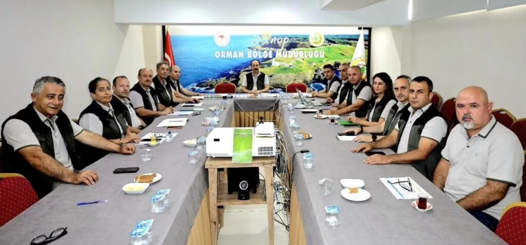 Sinop'ta, Sürdürülebilir Orman Yönetimi için 2026 Hedefleri Masaya Yatırıldı! sinopta surdurulebilir orman yonetimi icin 2026 hedefleri masaya yatirildi habermeydan e1786456734117