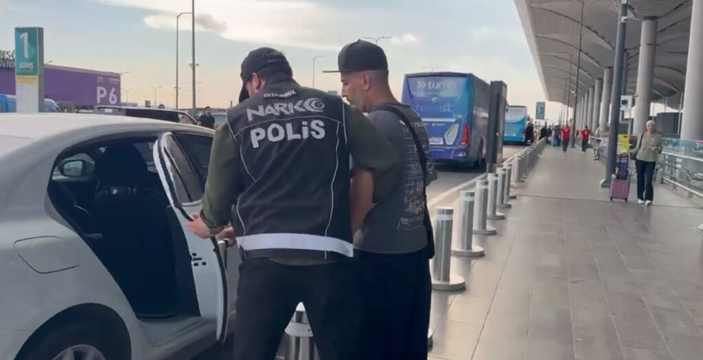tolga akis habermeydan