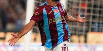 Trabzonspor, Başakşehir'i Mohamed Salah ile geçti! Trabzonspor, Başakşehir’i Mohamed Salah ile geçti!