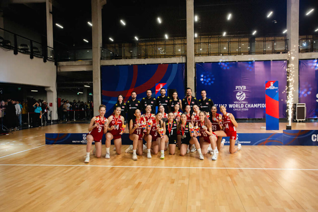 U17 Voleybol Kız Milli Takımımız, Dünya 2.'si oldu! u17 voleybol kiz milli takimimiz dunya 2si oldu habermeydan