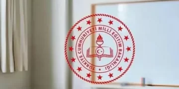 MEB’den izinsiz yabancı okullarda okuyan öğrenciler için yeni karar: Denklik yolu açıldı MEB’den izinsiz yabancı okullarda okuyan öğrenciler için yeni karar: Denklik yolu açıldı