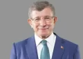 Ahmet Davutoğlu kimdir? Kaç yaşında ve nereli? Ahmet Davutoğlu kimdir? Kaç yaşında ve nereli?