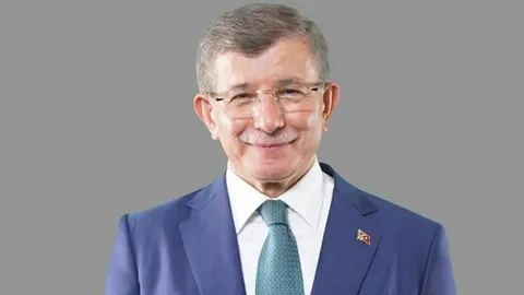 Ahmet Davutoğlu kimdir? Kaç yaşında ve nereli? Ahmet Davutoglu kimdir habermeydan