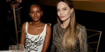 Angelina Jolie ve Brad Pitt’in kızı Zahara, babasının soyadına veda etti Angelina Jolie ve Brad Pitt’in kızı Zahara, babasının soyadına veda etti