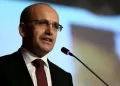 Bakan Şimşek'ten piyasalara ilişkin açıklama: “Genele yayılmış risk yok” Bakan Şimşek’ten piyasalara ilişkin açıklama: “Genele yayılmış risk yok”