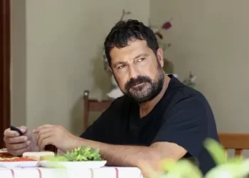 Bülent İnal kilo sorununu geride bıraktı Bülent İnal kilo sorununu geride bıraktı