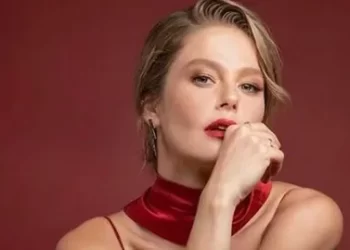 Burcu Biricik önce ağladı sonra dans etti