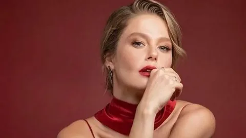Burcu Biricik önce ağladı sonra dans etti Burcu Biricik once agladi sonra dans etti habermeydan