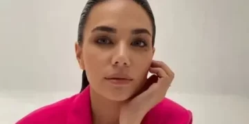 Buse Varol TikTok’a girdi dansıyla şaşırttı! Alay edilince açıklama yaptı