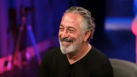 Kalp krizi geçiren Cem Yılmaz taburcu oldu Cem Yilmaz taburcu oldu habermeydan