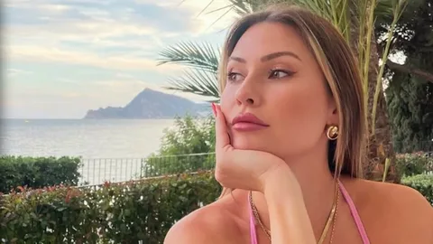 Chloe Loughnan’dan sürpriz haber: Hamile olduğunu duyurdu Chloe Lougnan Hamile oldugunu duyurdu habermeydan