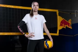 Dilay Özdemir kimdir? Kaç yaşında ve nereli? Dilay ozdemir kimdir1 habermeydan