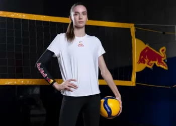 Dilay Özdemir kimdir? Kaç yaşında ve nereli?